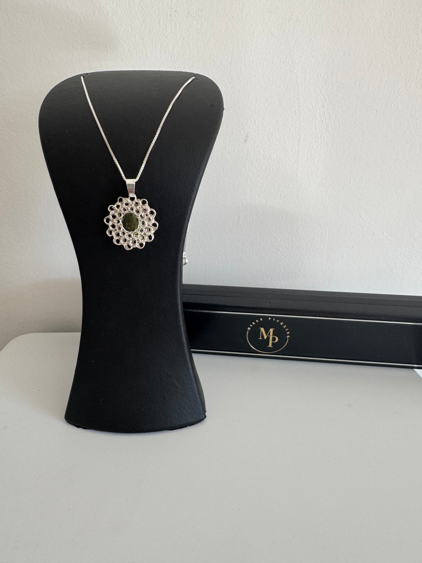 Floral Zirconia Necklace